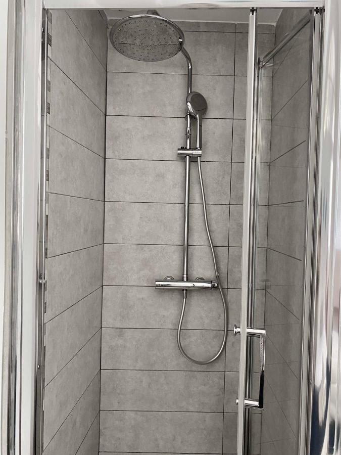 Quirky 1Br Just Off Main Street Prime Location Apartment Gibraltar Bagian luar foto