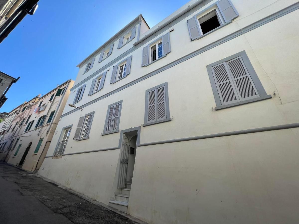 Quirky 1Br Just Off Main Street Prime Location Apartment Gibraltar Bagian luar foto